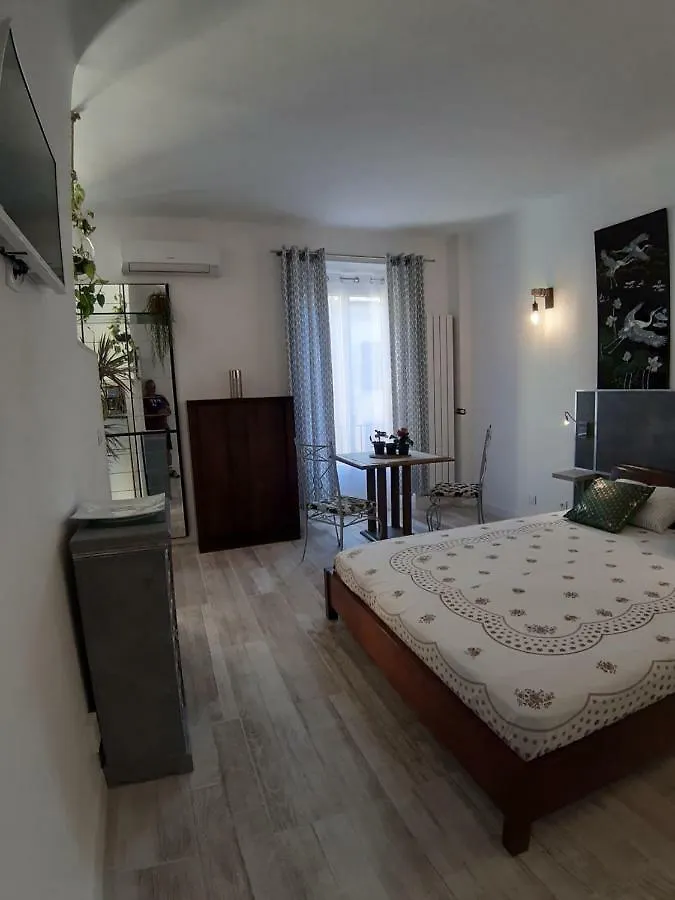 Studio Lou Nidou, Nice Centre Apartment 0*,  France